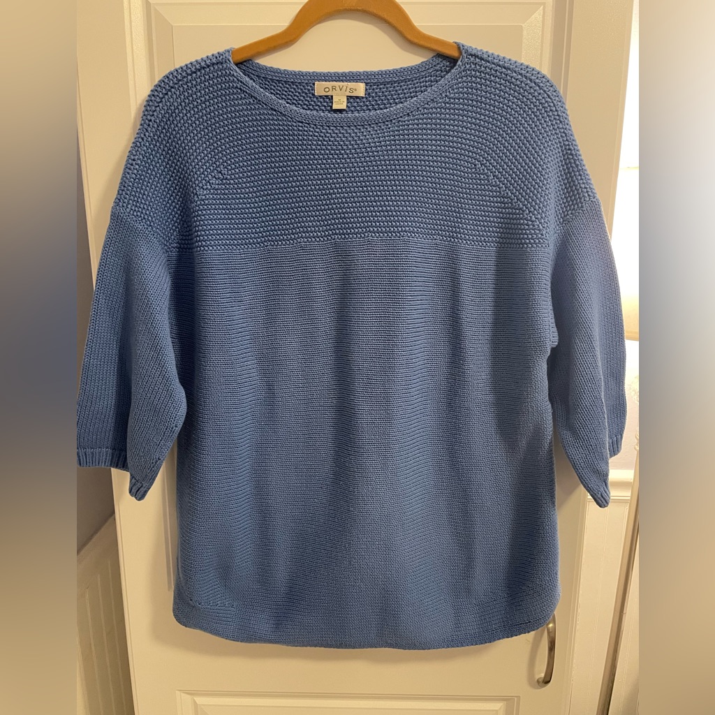 Orvis Women's Textured Blue Crew Neck Sweater